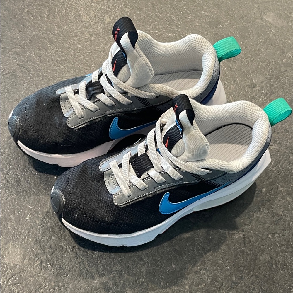 Nike Kids Black and Blue Sneakers